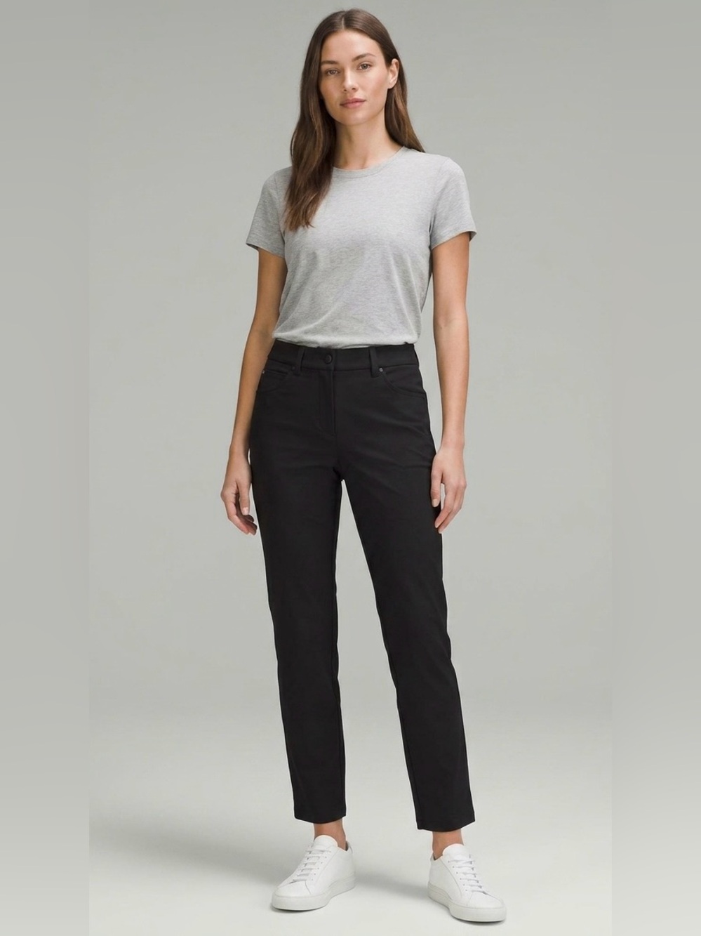 Lululemon City Sleek 5-Pocket 7/8 Pant size 4 in black. Slim fit business casual